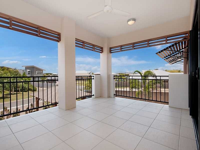 4/88 Harbour Drive, Trinity Park QLD 4879