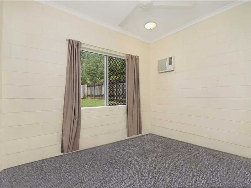 4/7-9 Nesbit Street, Whitfield QLD 4870