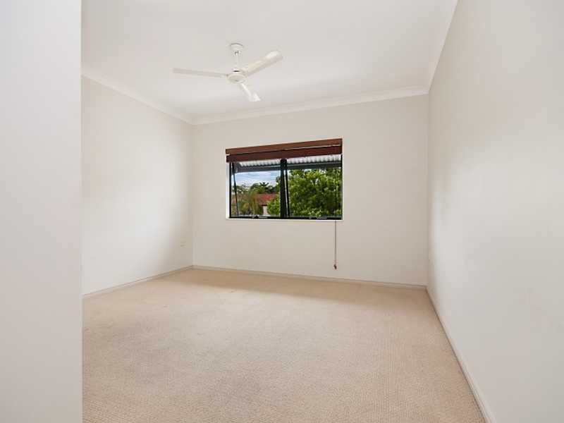 6/72 Digger Street, Cairns North QLD 4870