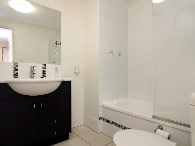 23/182 Spence Street, Cairns QLD 4870