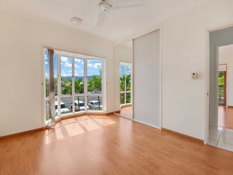4/115 Buchan Street, Bungalow QLD 4870
