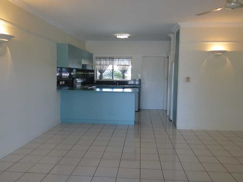 4/115 Buchan Street, Bungalow QLD 4870