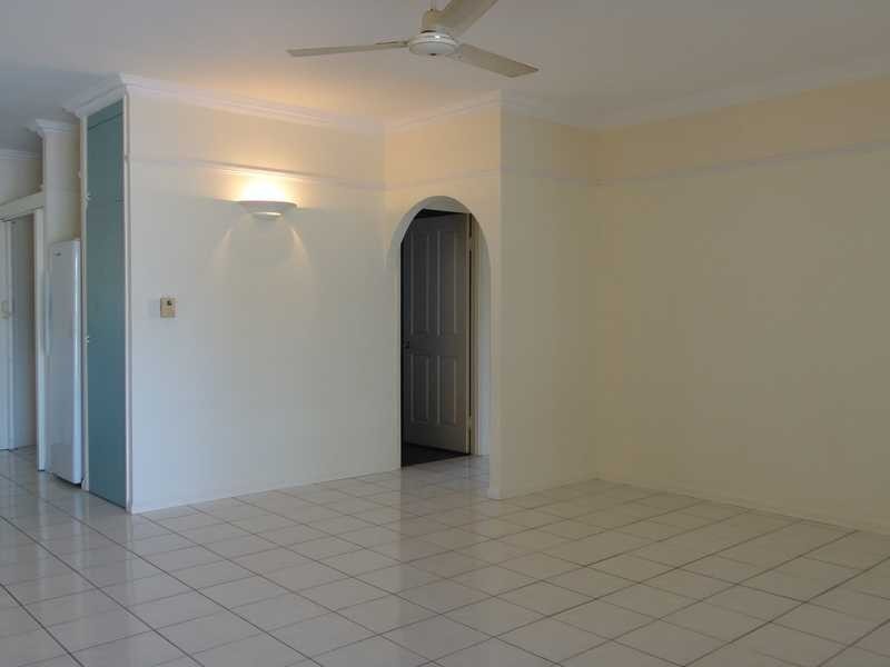 4/115 Buchan Street, Bungalow QLD 4870