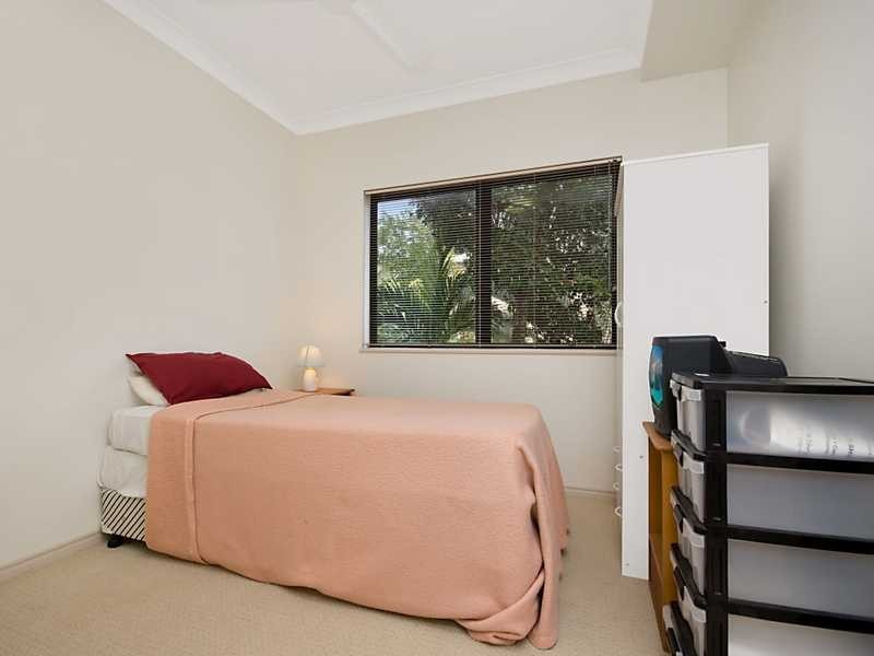 7/72 Digger Street, Cairns North QLD 4870