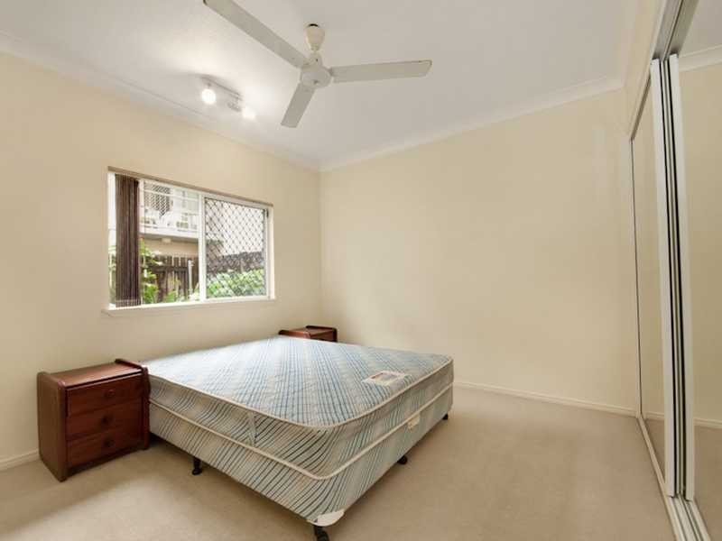 1/5-9 Gelling Street, Cairns North QLD 4870