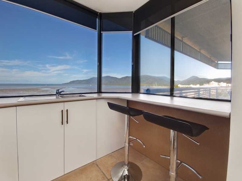 113/209 Abbott Street, Cairns North QLD 4870