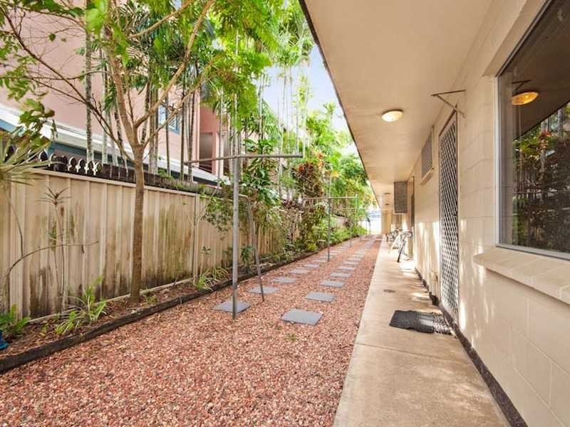 1/260 Grafton Street, Cairns North QLD 4870