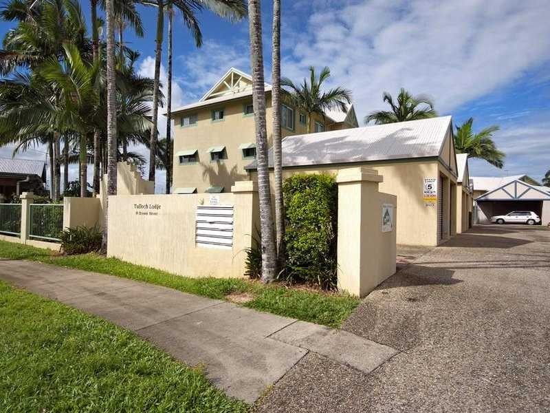 6/10 Brown Street, Woree QLD 4868