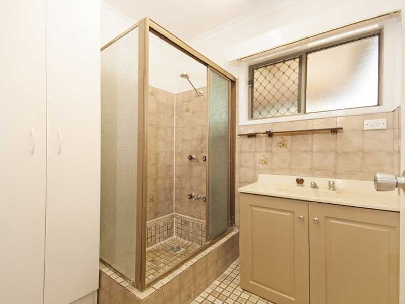 1 Skye Close, Edge Hill QLD 4870