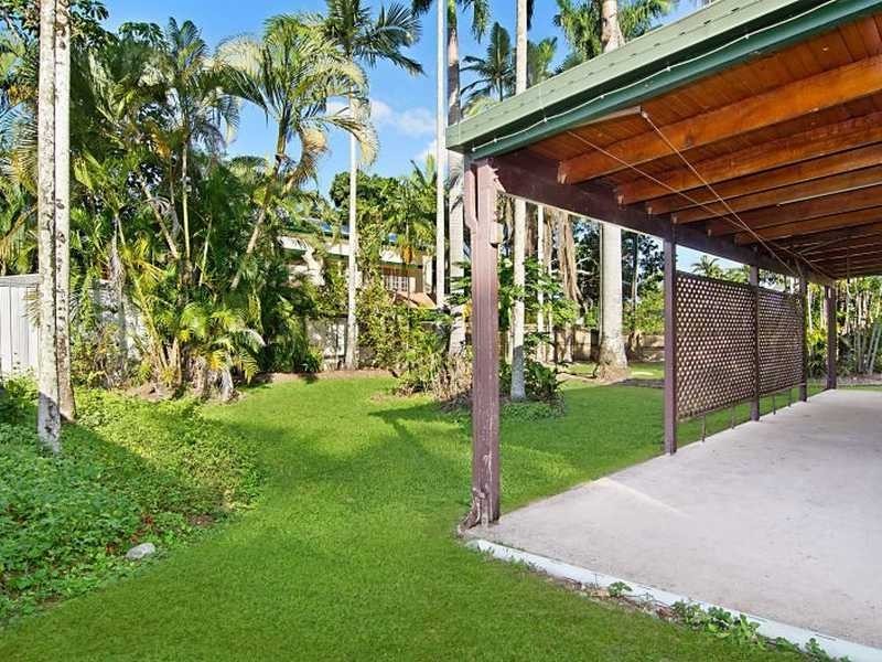 1 Skye Close, Edge Hill QLD 4870