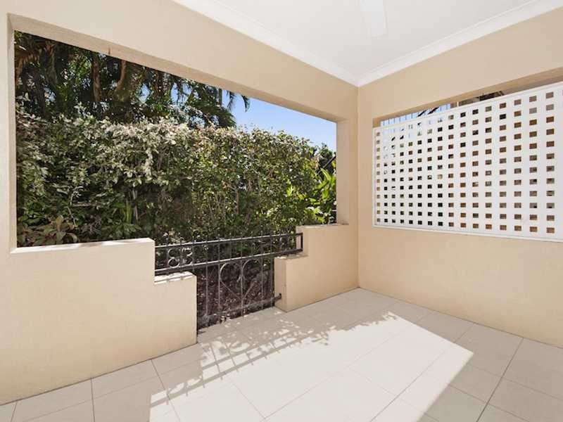 4/217 Spence Street, Bungalow QLD 4870