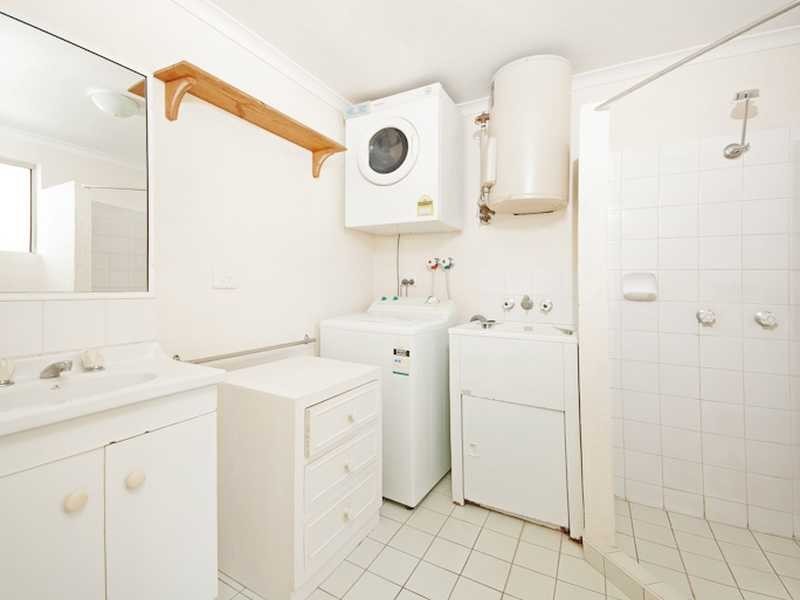 4/217 Spence Street, Bungalow QLD 4870