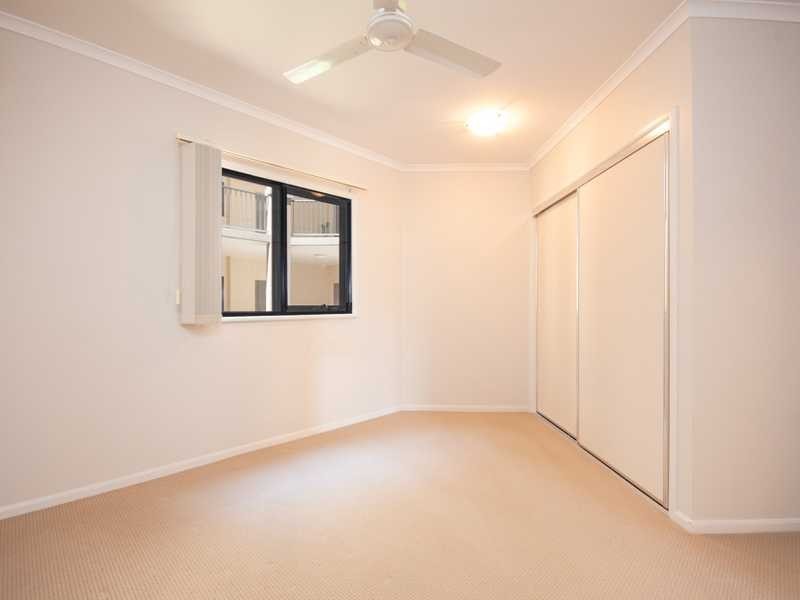 118/339 Lake Street, Cairns North QLD 4870