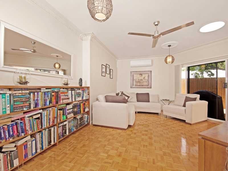 22 Isaac Smith Close, Kewarra Beach QLD 4879