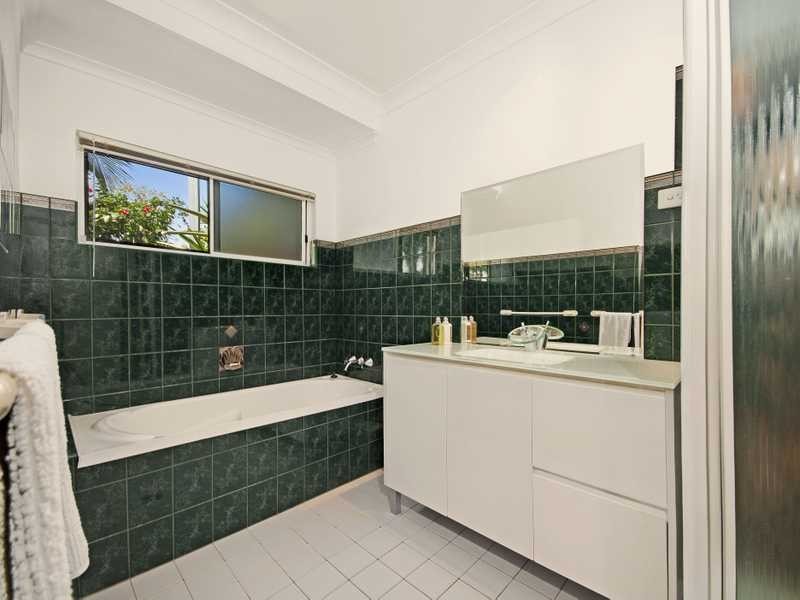 22 Isaac Smith Close, Kewarra Beach QLD 4879