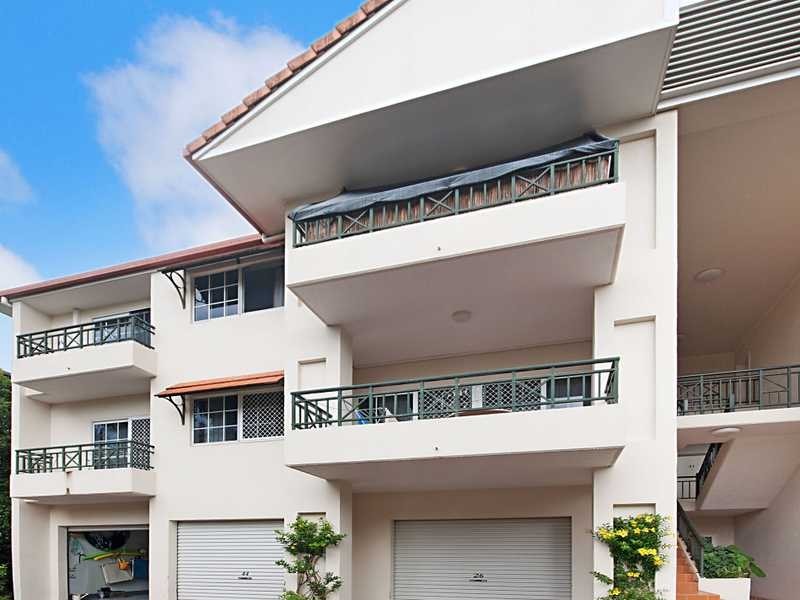 44/327 Lake Street, Cairns North QLD 4870