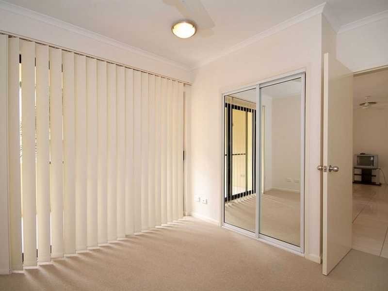 2/61 Minnie Street, Cairns QLD 4870