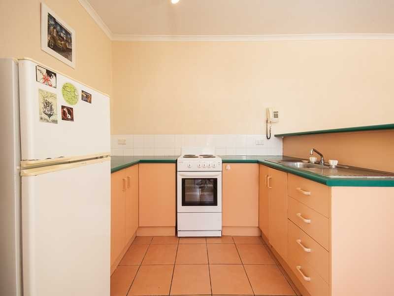 1/113 Buchan Street, Bungalow QLD 4870