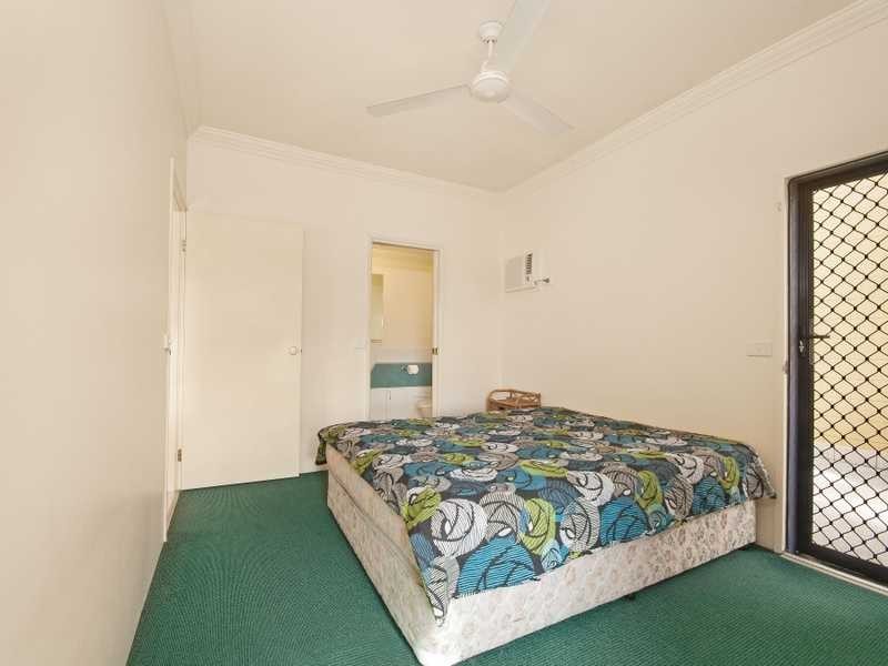 2/437 Draper Street, Parramatta Park QLD 4870