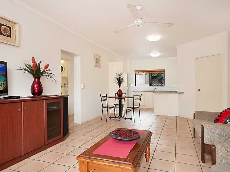 7/367 McLeod Street, Cairns North QLD 4870