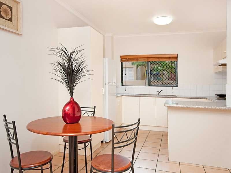 7/367 McLeod Street, Cairns North QLD 4870