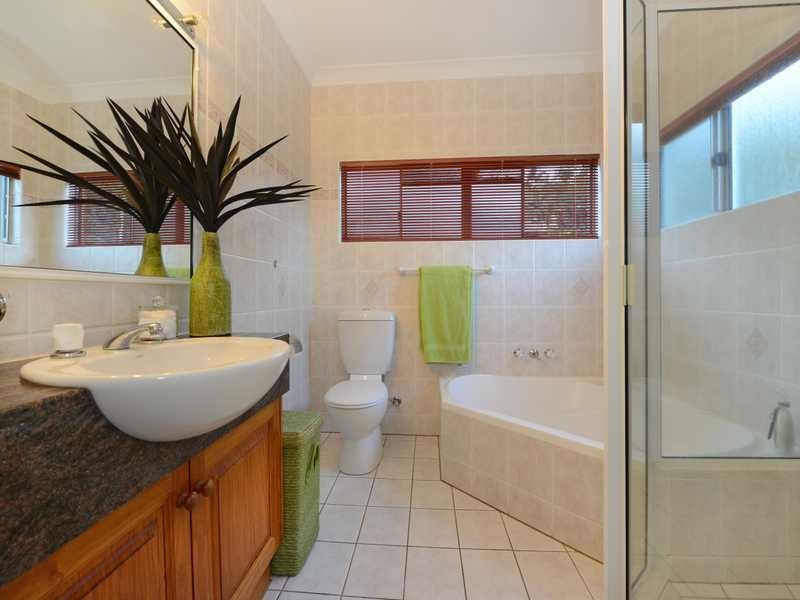 288 Toogood Road, Bayview Heights QLD 4868