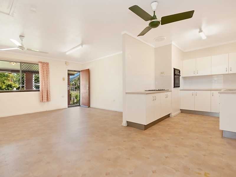 13 Calder Street, Edge Hill QLD 4870