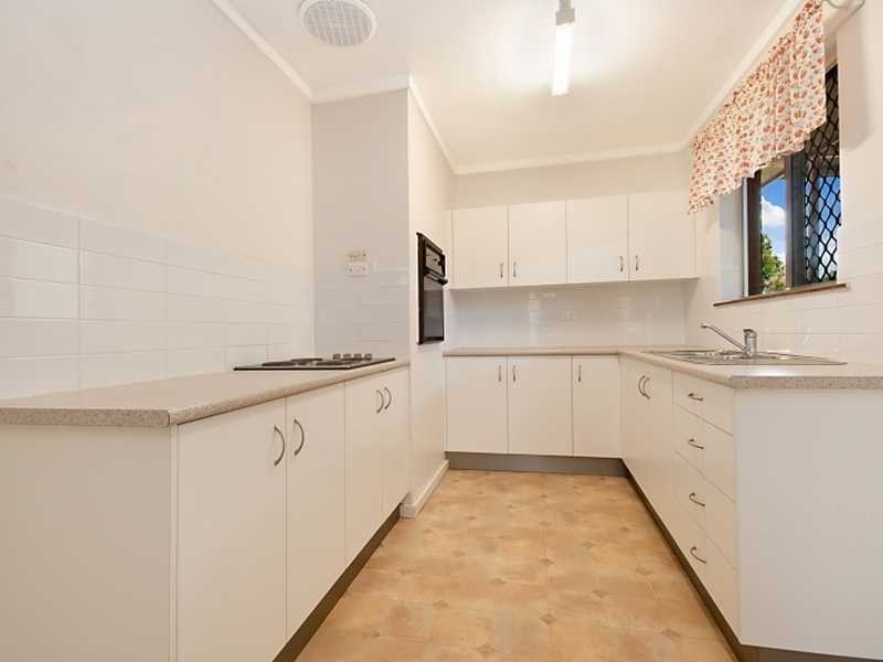 13 Calder Street, Edge Hill QLD 4870