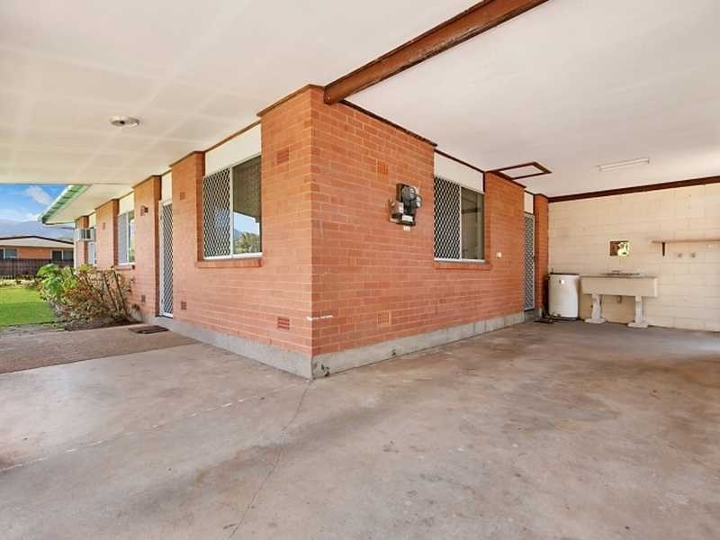 13 Calder Street, Edge Hill QLD 4870