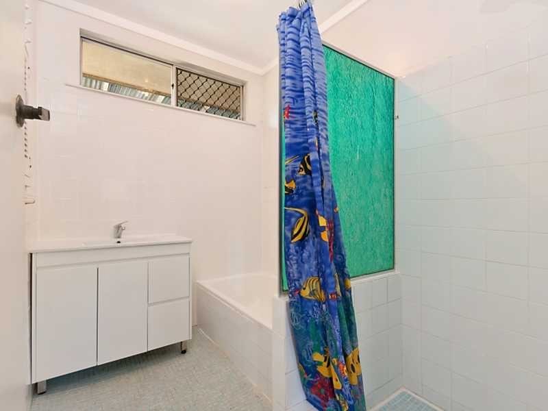 13 Calder Street, Edge Hill QLD 4870