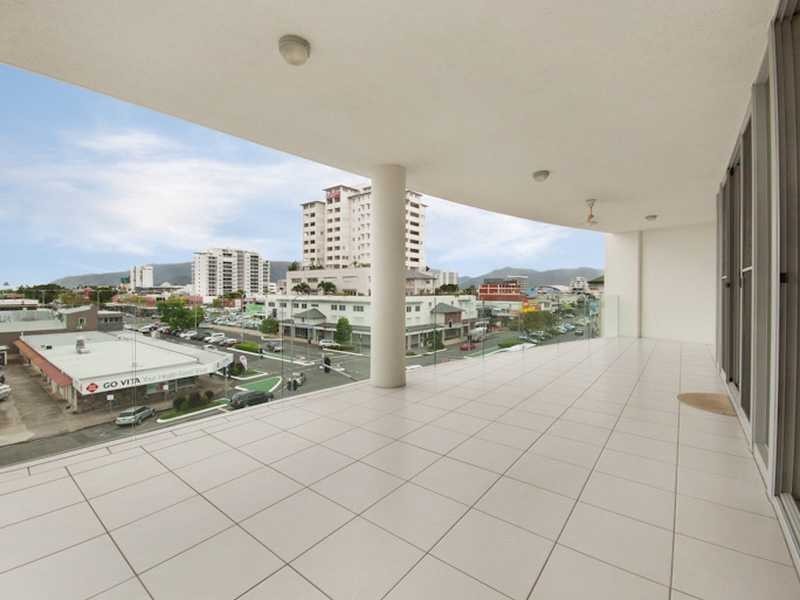 503/23 Mcleod Street, Cairns City QLD 4870