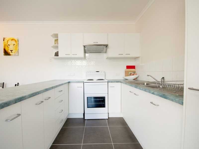 11/8 Grantala Street, Manoora QLD 4870