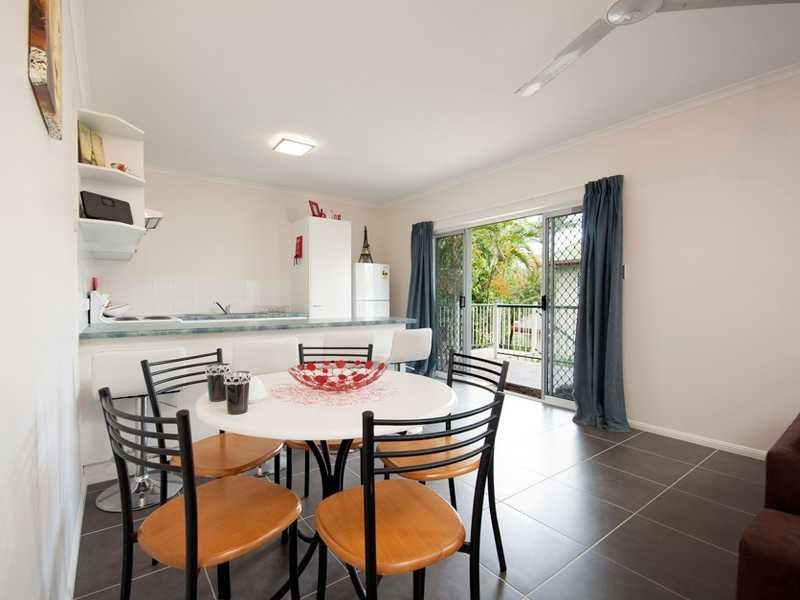 11/8 Grantala Street, Manoora QLD 4870