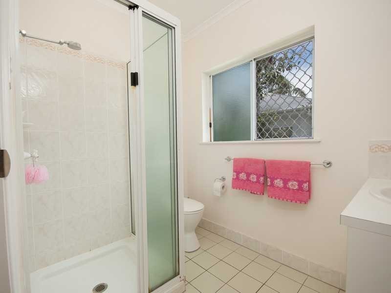 11/8 Grantala Street, Manoora QLD 4870