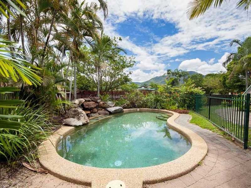 11/8 Grantala Street, Manoora QLD 4870