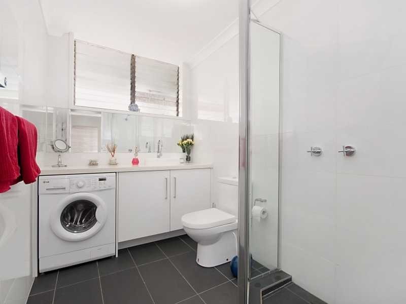8/2 Kidston  Street, Bungalow QLD 4870