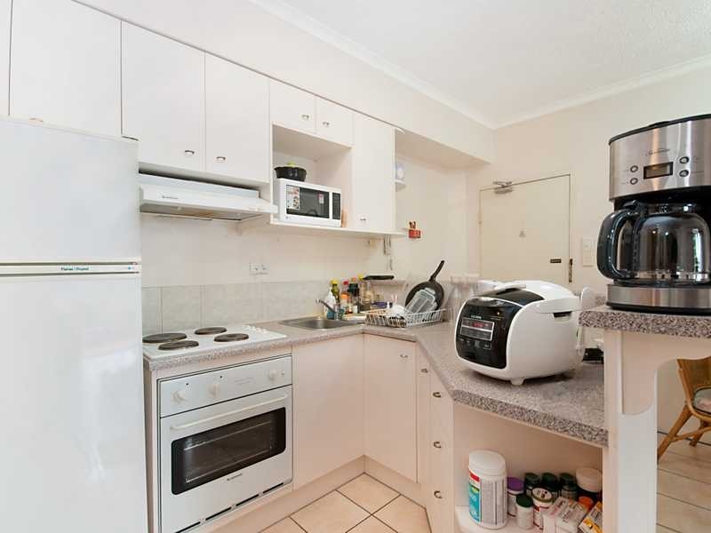 8/17 Martyn Street, Parramatta Park QLD 4870