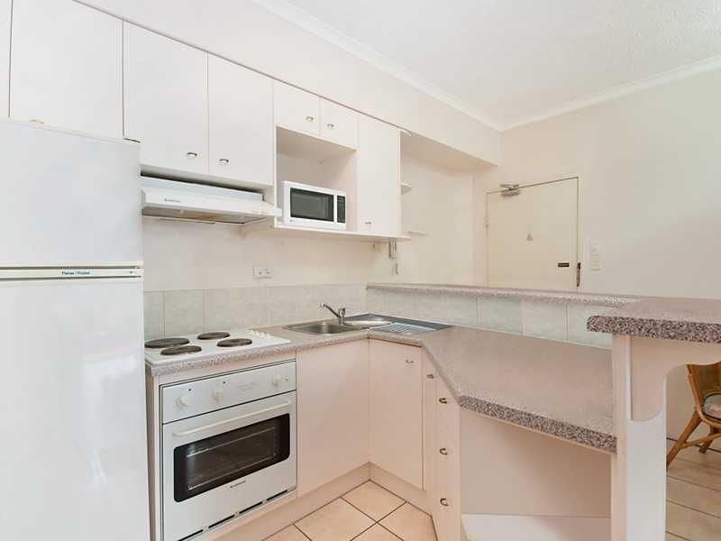 8/17 Martyn Street, Parramatta Park QLD 4870