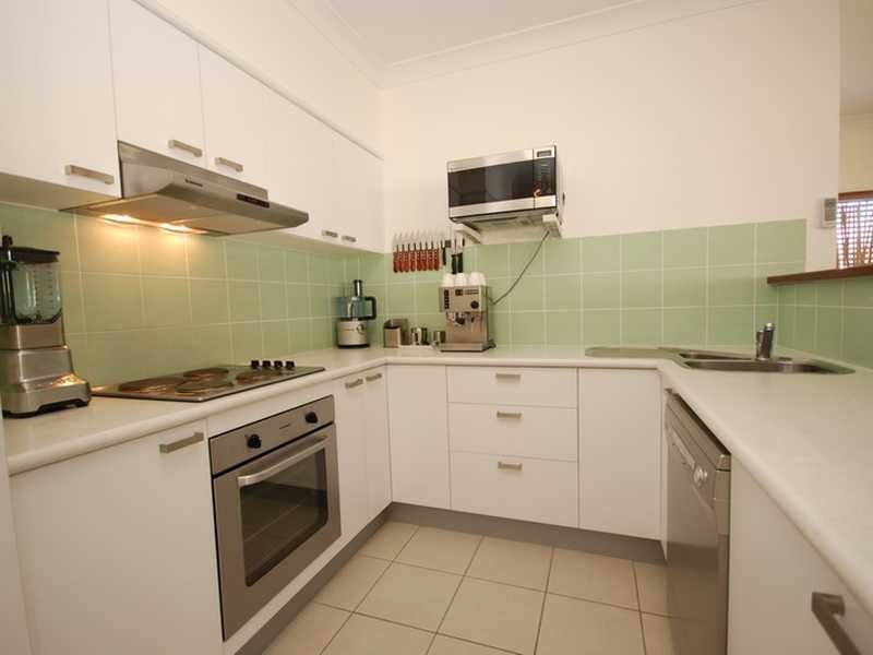 200 Timberlea Drive, Bentley Park QLD 4869