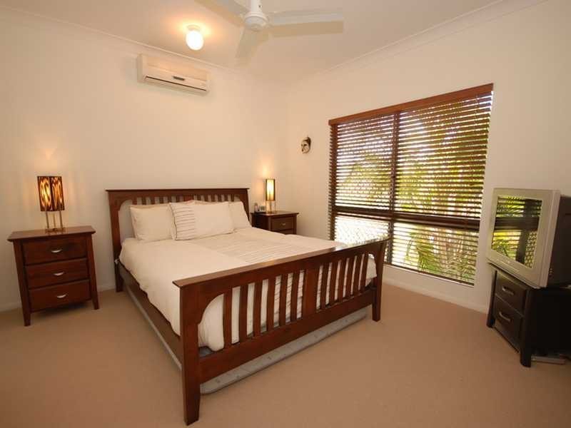 200 Timberlea Drive, Bentley Park QLD 4869