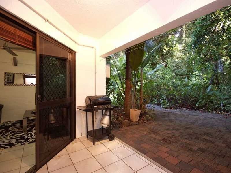 1/40 Moody Street, Manunda QLD 4870