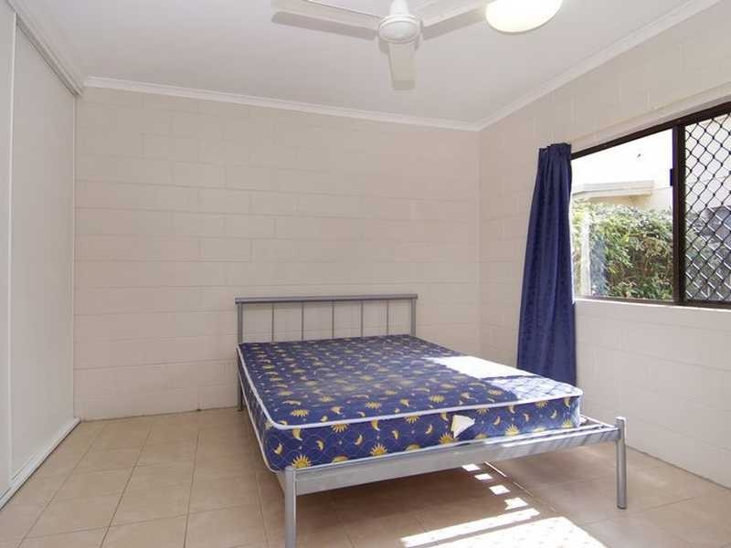 1/222 Fearnley Street, Parramatta Park QLD 4870