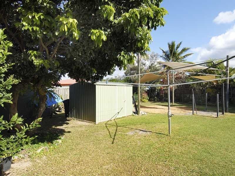 12 Rollinia Close, Manoora QLD 4870