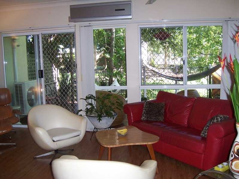 11/17-19 Digger Street, Cairns North QLD 4870