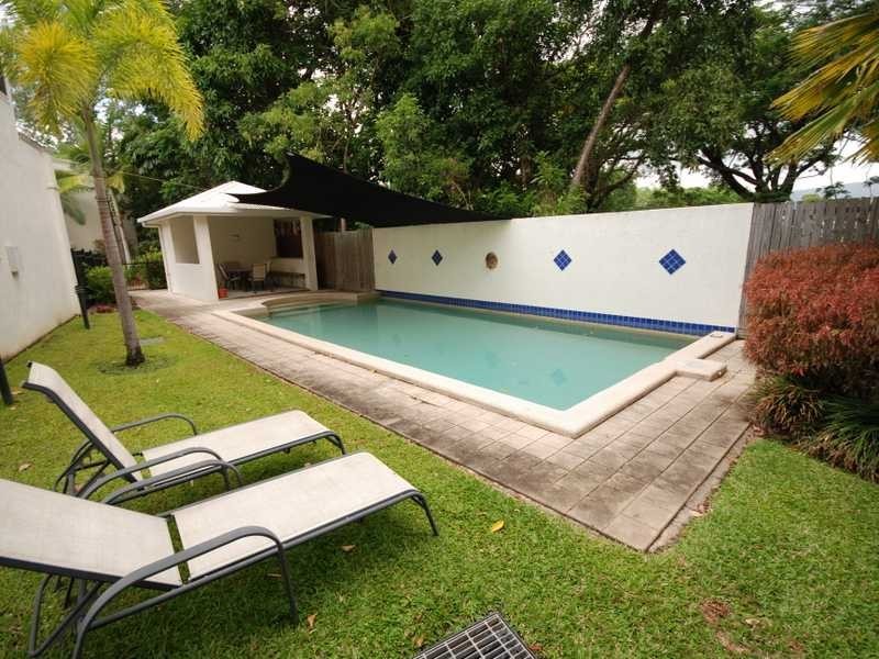 7/15 Thomas Street, Cairns North QLD 4870