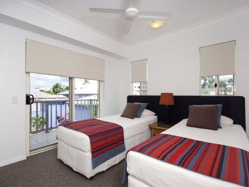 144 Abbott Street, Cairns City QLD 4870