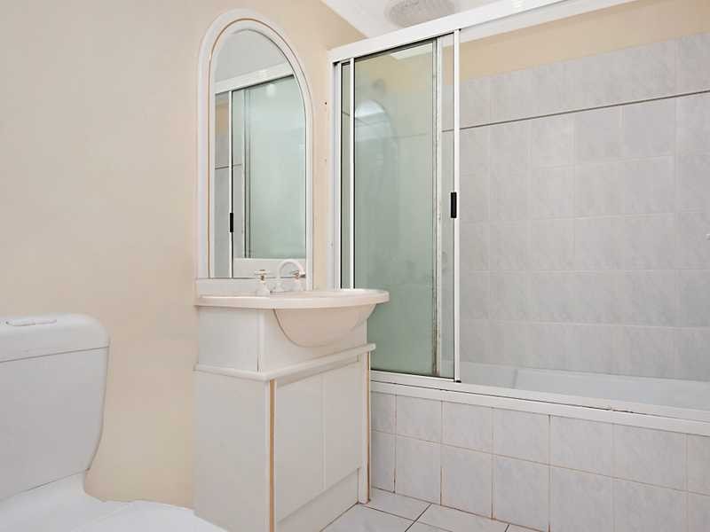 60 Martyn Street, Parramatta Park QLD 4870