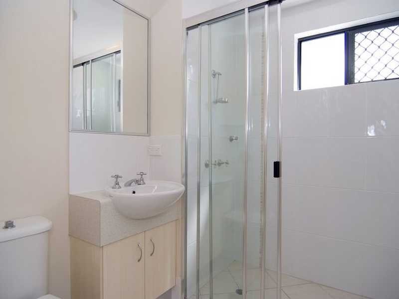 4/6 James Street, Cairns North QLD 4870