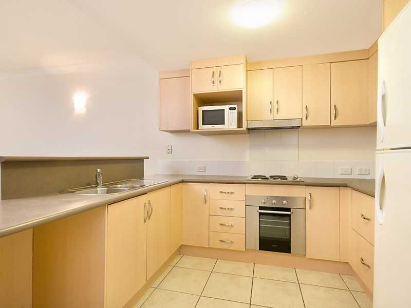 2/69 Grove Street, Parramatta Park QLD 4870