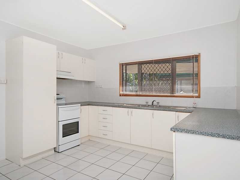 1/194 McMoombe Street, Cairns QLD 4870